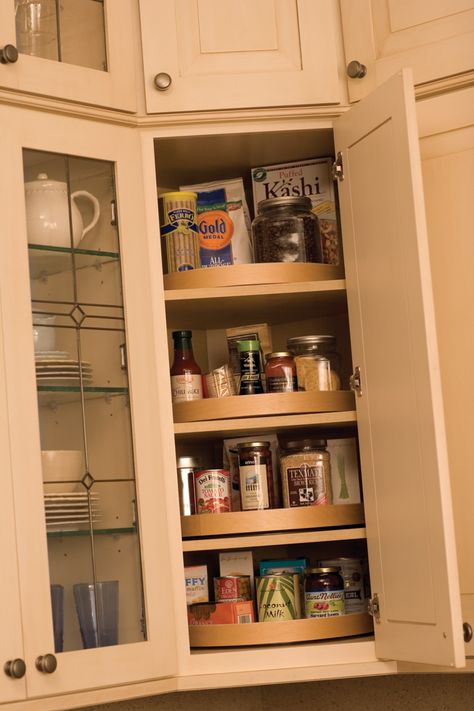 Corner Cabinet Solutions, Corner Cabinet Organization, Lazy Susan Kitchen, No Pantry Solutions, Corner Storage Cabinet, Corner Kitchen Cabinet, Kitchen Wall Cabinets, Small Kitchen Organization, Kitchen Corner