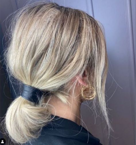 Nail Design Halloween, Glam Updo, Hair Styling Tips, Short Hair Ponytail, Short Ponytail, Fine Straight Hair, Autumn Nail, Messy Ponytail, Updo Hairstyle