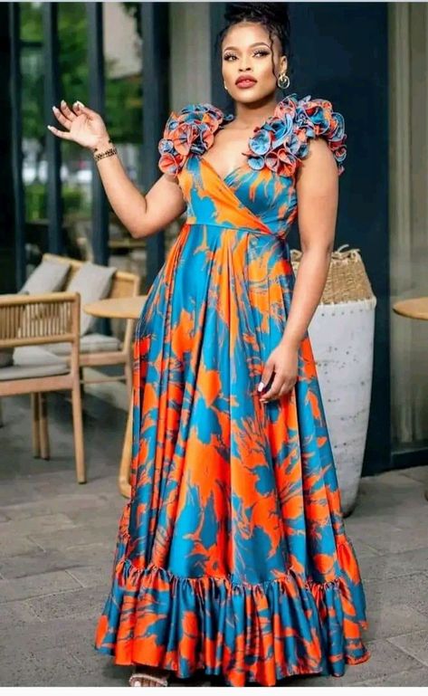 Materials Gown Style, Ankara Maxi Dress, Long African Dresses, 2piece Outfits, Chic Dress Classy, African Inspired Clothing, African Print Dress Designs, Dinner Dress Classy, African Maxi Dresses