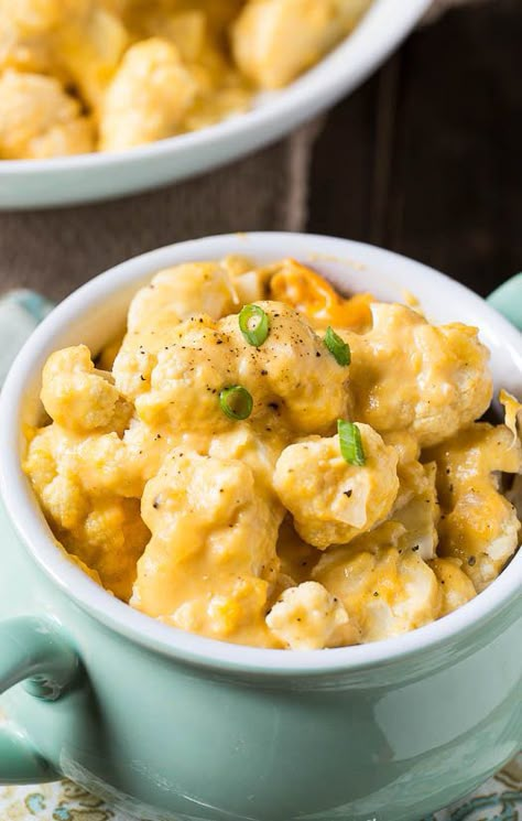 Crock-Pot Cauliflower and Cheese | 21 Low-Carb Vegetarian Recipes That Will Actually Fill You Up Crockpot Cauliflower, Cauliflower And Cheese, Low Carb Vegetarian Recipes, Low Carb Vegetarian, Crock Pot Cooking, Cauliflower Recipes, Main Courses, Veggie Dishes, Low Carb Diet