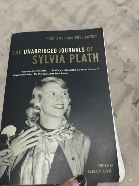 The Unabridged Journals Of Sylvia Plath - Sylvia Plath’s Diary🪽 Sylvia Plath Books, Journals Of Sylvia Plath, Silvia Plath, Beach Reads, Diary Covers, Biography Books, Diary Book, Reading Words, Book Talk