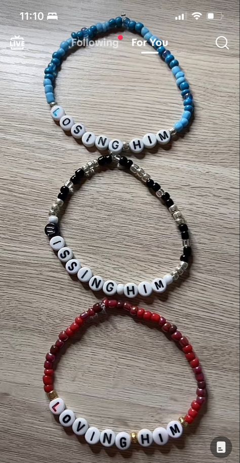 3 Person Friendship Bracelets, Invisible String Bracelet, Eras Tour Bracelet Ideas Funny, Taylor Swift Clay Bead Bracelet Ideas, Taylor Swift Bracelet Ideas Funny, Eras Your Bracelet Ideas, Unhinged Taylor Swift Bracelets, Ts Bracelet Ideas, Friendship Bracelets Taylor Swift