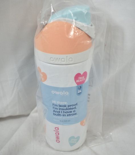 Welcome to Bargain Brands Closet! Item for sale: Owala 16oz Kid's Valentine's Day Hearts White Cutie Freesip Water Bottle Cup Condition of item: New in package! All items are shipped the day after purchase, excluding Sundays! Dream Items List, Water Bottels, Owala Water Bottle, Water Bottle Cute, Craft Market Display, Painting Glass Jars, Trendy Water Bottles, Preppy Gifts, Disney Souvenirs