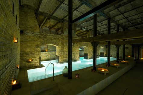 Aire Ancient Baths is opening a Greco-Roman style bathhouse in Chicago's River West neighborhood. Roman Bathhouse, Aire Ancient Baths, Chicago Spa, Roman Bath House, Outdoor Baths, Old Mirrors, Spa Ideas, West Town, Indoor Outdoor Pool