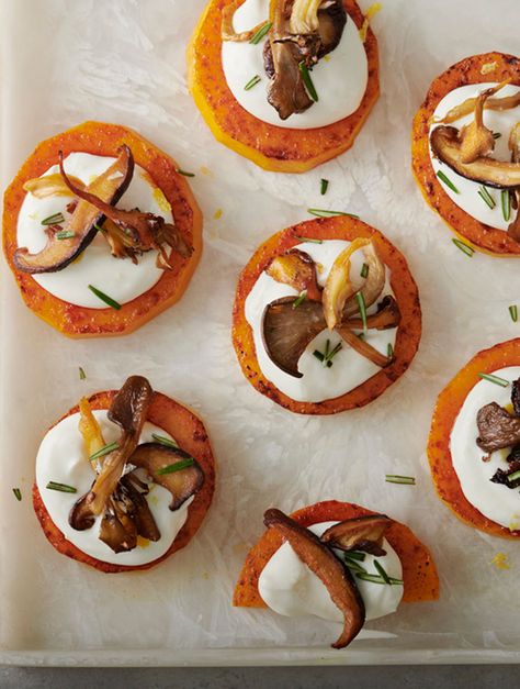 These hearty bites could be likened to a gluten-free crostini that uses roasted squash as a base instead of toasts. Make them as an appetizer when having a few friends over or serve a couple as a vegetable-forward main. Pumpkin Canapes, Crispy Mushrooms Recipe, Squash Appetizer, Butternut Squash Appetizer, Squash Bites, Squash Appetizers, Crispy Mushrooms, Whipped Ricotta, Autumn Afternoon