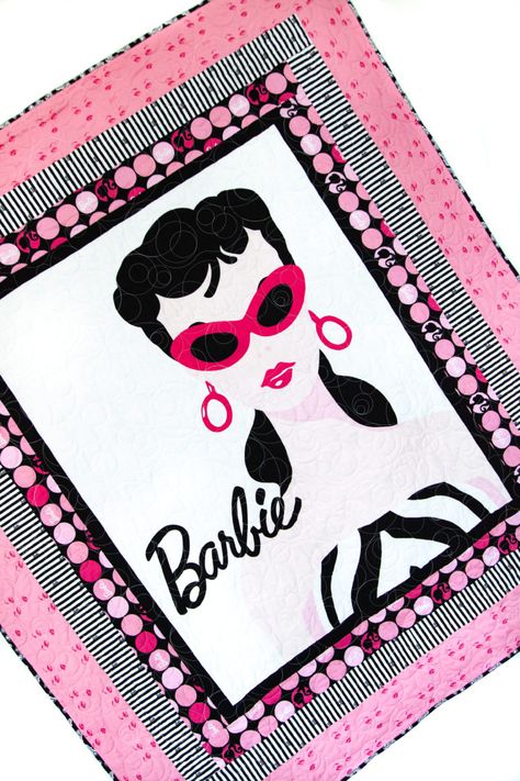 FREE Pattern Feature – Barbie – Riley Blake Designs Barbie Panel Quilt, Barbie Sewing Projects, Barbie Quilt Pattern, Barbie Quilt Ideas, Barbie Quilt, Ruffle Quilt, Nifty Crafts, Panel Ideas, Retro Barbie