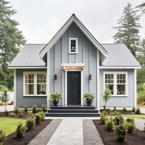 3+ Perfect Light Exterior Paint Colors for Small Houses • 333k+ Inspiring Lifestyle Ideas Tiny Home Exterior Colors, Light Blue House Exterior Colour Schemes, Paint Colors For Small Houses, Light Exterior House Colors, Light Gray Exterior House Colors, Blue Grey Exterior House Colors, Blue Gray Exterior House Colors, Scandinavian Exterior House, Light Blue House Exterior