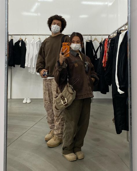 Matching Fits Streetwear, Matching Streetwear Couple, Couple Fits Streetwear, Couple Fashion Matching, Streetwear Fashion Couple, Couple Outfits Streetwear, Hello Bestie, Couple Streetwear, Streetwear Couple