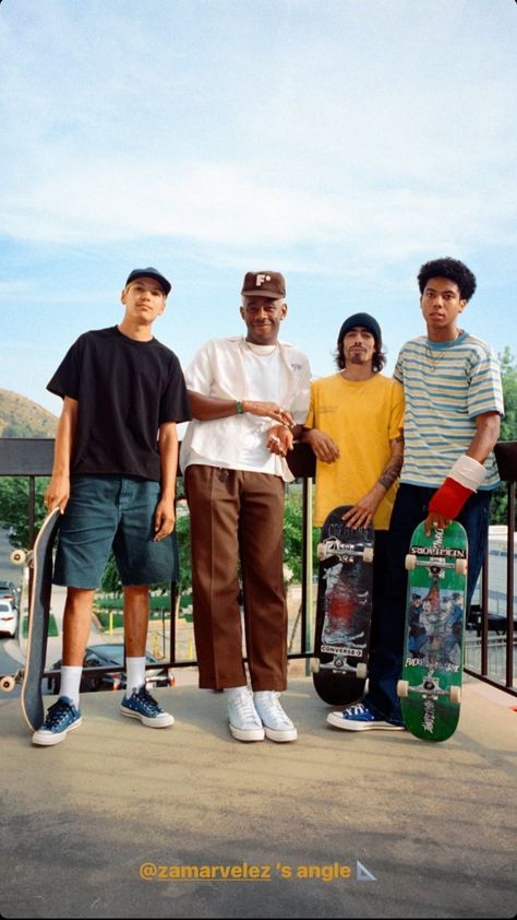 Taylor The Creator Outfit, 90s Skater Aesthetic, Skateboarder Style, Tyler Creator, Tyler The Creator Outfits, Wednesday Vibes, Outdoor Portrait Photography, Vintage Street Fashion, 90s Skater