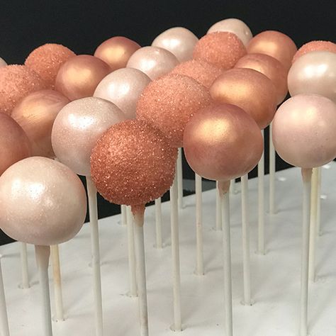 Rose Gold Cake Pops, Gold Cake Pops, Pink Dessert Tables, Strawberry Cake Pops, Birthday Cake Roses, Rose Gold Quinceanera, Sweet 16 Party Decorations, Cake Pop Designs, Rose Gold Cake