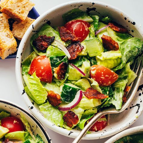 Overhead shot of a bowl of our vegan blt salad recipe Vegan Blt, Vegan Coleslaw, Pea Pesto, Tempeh Bacon, Blt Salad, Creamy Ranch Dressing, Salad With Avocado, Satisfying Salads, Vegan Ranch