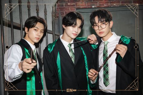 ENHYPEN WEVERSE on Twitter: "[PHOTO] 221029 ENHYPEN 2022 Halloween Edition Student ID Photo 🏫 (1/3) @ENHYPEN_members @ENHYPEN #ENHYPEN #엔하이픈 #HAPPY_HALLOWEEN https://t.co/8oOr2mHxKl" / Twitter Student Id Photo, Student Id, Ill Always Love You, Vampire Boy, Id Photo, Jay Park, Sung Hoon, Always Love You, Boyfriend Pictures