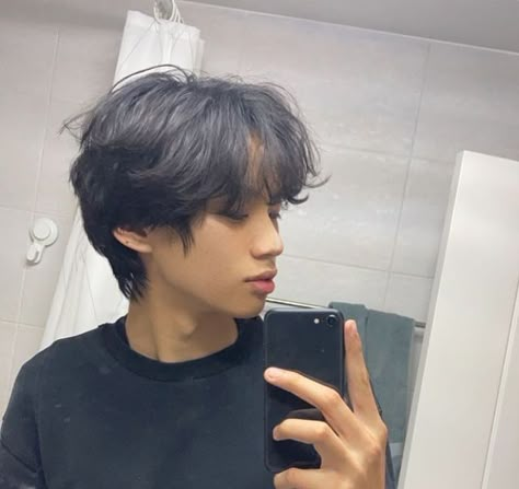 Popular Male Hairstyles, Asian Perm Men Middle Part, Feathered Mens Haircut, Mexican Fluffy Hair, Asian Men Hair Perm, Guy With Fluffy Black Hair, Fluffy Asian Hair, Mid Length Straight Hair Men, Korean Perm Men Middle Part