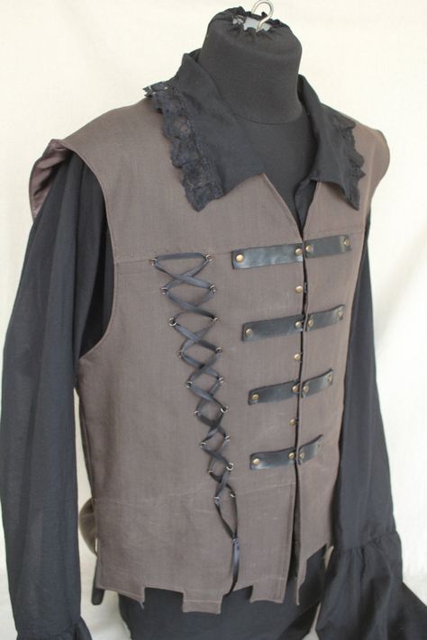 Hamlet Costume, Medieval Noble, Pirate Clothes, Pirate Vest, Rustic Clothing, Victorian Vest, Costumes Faciles, Drawing Fabric, Renn Faire