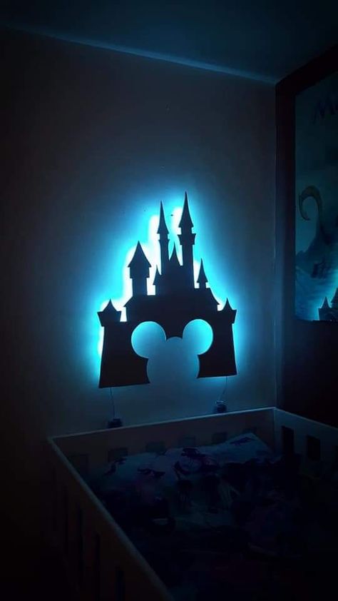 Disney Theme Stage Decoration, Disney Room Decor For Kids, Disney Movie Room, Disney Adult Bedroom, Diy Disney Decorations, Adult Boho Bedroom Decor, Disney Prom Theme, Disney Diy Decorations, Disney Bedroom Ideas For Adults