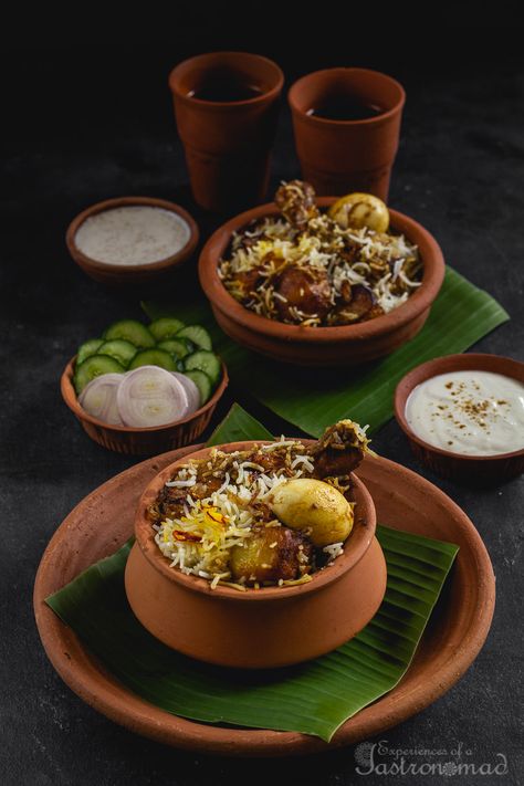 Biriyani Photography, Indian Food Photography, Bengali Food, Chicken Biryani, India Food, Indian Street Food, Indian Food Recipes Vegetarian, Food Platters, Biryani