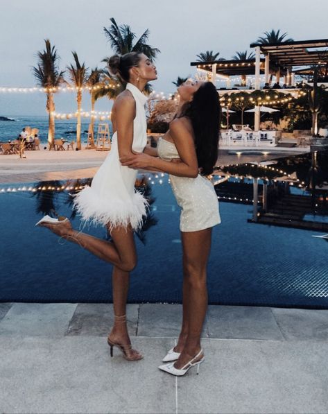 Sanne Vloet Wedding, Sanne Vloet, Wedding After Party, After Party, Wedding Board, Bachelorette Party, Greece