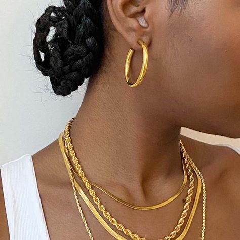 6 Fashion Trends That Were Started by Black Women | The Everygirl Jewelry 2024, Inexpensive Jewelry, Trending Jewelry, Jewellery Ring, Bamboo Earrings, Gold Girl, The Everygirl, Gold Aesthetic, Jewelry Lookbook