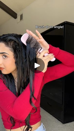 2a Hair, Wavy Hair Tips, Wavy Hair Care, Wavy Hairstyles Tutorial, Soaking Wet, Wavy Curly Hair, Frizzy Hair, Hair Tips, The Roots