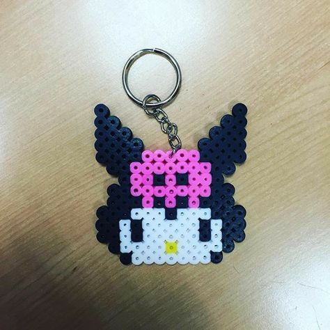 Kuromi Keychain, Hamma Beads Ideas, Easy Perler Bead Patterns, Pokemon Perler Beads, Pixel Beads, Melty Bead Patterns, Pearl Beads Pattern, Easy Perler Beads Ideas, Hamma Beads