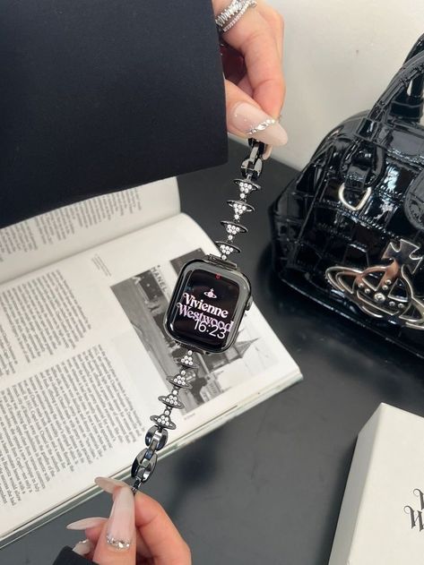 Vivienne Westwood Apple Watch, Smartwatch Aesthetic, Apple Watch Jewelry, Body Jewelry Diy, Dior Watch, Jewelry Closet, Shopping Haul, Apple Watch Accessories, Jewelry Accessories Ideas