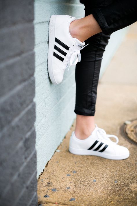 adidas neo baseline Adidas Grand Court Outfit, Sneakers Fashion Adidas, Court Outfit, Outfit Adidas, Adidas Shoes Superstar, Adidas Grand Court, Vans Converse, Adidas Shoes Women, Adidas Neo