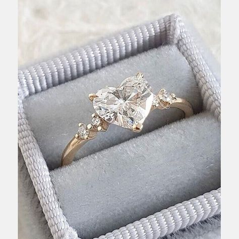 Cute Promise Rings, Heart Shaped Diamond Ring, Heart Shaped Engagement Rings, Heart Wedding Rings, Heart Engagement, Lab Grown Diamond Engagement Ring, Heart Engagement Rings, Engagement Ring For Her, Promise Rings For Her