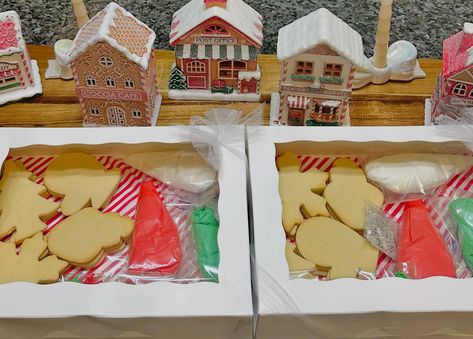 Christmas DIY cookie kits are available Cookie Kits, Cookie Kit, Diy Cookie, Christmas Diy, Christmas, Quick Saves