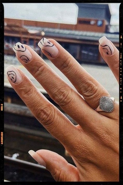 Checkered Nails, Minimal Nails, Hair Skin Nails, Neutral Nails, Minimalist Nails, Dream Nails, Fire Nails, Funky Nails, Chic Nails