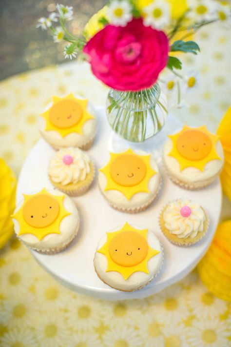 Sunshine Birthday Theme, Sunshine Cupcakes, Sunshine Birthday Party, Sunshine First Birthday, Sunshine Birthday Parties, Sunshine Party, Sunshine Cake, Baby Ruth, Sunshine Baby Showers