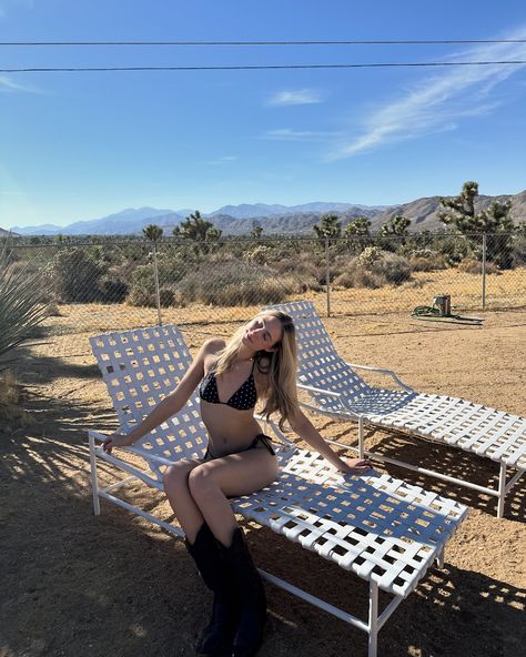 Joshua Tree for the wknd Joshua Tree Outfit Ideas, Joshua Tree, Instagram Post, Instagram Posts, Instagram