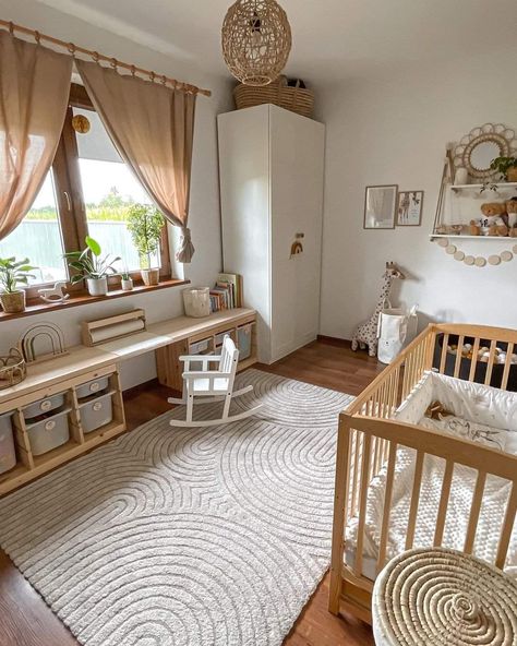 Toddler Room And Playroom Combo, Montessori Infant Room, Outdoor Decor Ideas, Kids Rooms Inspo, Toddler Room Decor, Kids Bedroom Inspiration, Toddler Boys Room, Nursery Room Design, Baby Boy Room Nursery