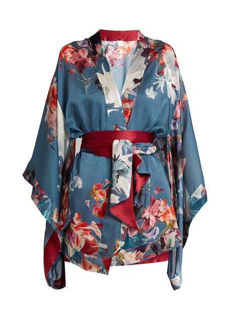 Wonderland-print silk-satin robe | CARINE GILSON | MATCHESFASHION.COM Carine Gilson, Mode Kimono, Sash Belt, Floral Kimono, Matches Fashion, Kimono Dress, Dressing Gown, 가을 패션, Kimono Fashion