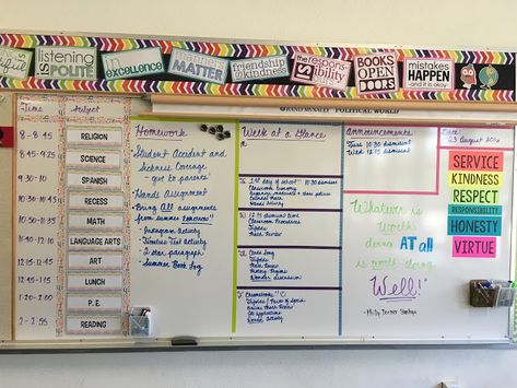 5th grade classroom decorations and ideas Classroom Whiteboard Organization, Grade 8 Classroom, Fifth Grade Science, Homework Board, Science Classroom Decor, Whiteboard Organization, Classroom Whiteboard, Science Classroom Decorations, Teaching 5th Grade