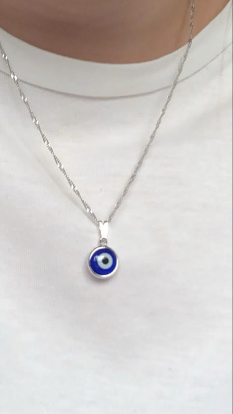 Dope Jewelry, Funky Jewelry, Evil Eye Necklace, Girly Jewelry, Eye Jewelry, Dream Jewelry, Jewelry Inspo, Eye Necklace, Stylish Jewelry