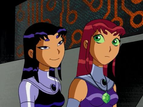 Teen Titans Starfire, Halloween Duos, Star Fire, Classy Halloween Costumes, Love Is Real, Generator Rex, X Men Evolution, Monster High Pictures, Creepypasta Cute