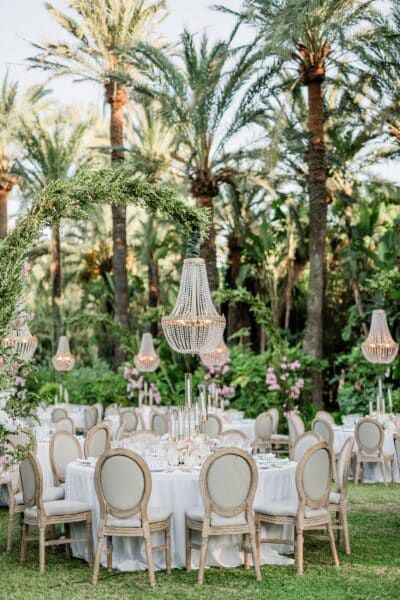 Donna Weddings - Wedding planer in Marbella #weddingreception #weddingmarbella #weddingplaner #wedding Marbella Wedding, M J, Marbella, Wedding Reception, Of Love, Weddings, Wedding Receptions