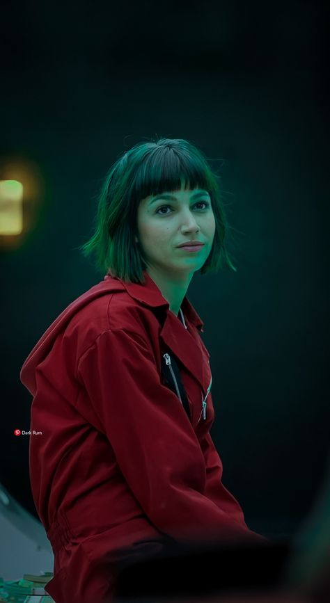 Edit

Úrsula Corberó as Silene Oliveira (Tokyo) Tokyo Money Heist Wallpaper Hd, Happy Engineer's Day, Netflix Shows, Girl Film, Spanish Actress, Hilarious Photos, Money Heist, Movie Shots, Photo Album Quote