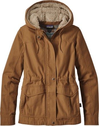 Besides hay, the only constant at a wild mustang sanctuary is tough weather, handled beautifully by the workwear-inspired Patagonia Prairie Dawn jacket for women. Available at REI, 100% Satisfaction Guaranteed. Womens Jackets Casual, Canvas Jacket, Winter Parka, Womens Parka, Patagonia Jacket, Down Parka, Patagonia Womens, Outdoor Woman, Casual Jacket