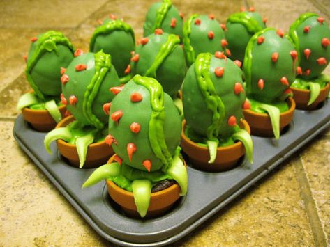 Little Shop Of Horrors Audrey Ii Cakepops  •  Bake cake pops in under 50 minutes 18th Ideas, Horror Cake, Production Ideas, Audrey Ii, Pop Cupcakes, Creative Cupcakes, Little Shop Of Horrors, Awesome Food, Halloween Cupcakes