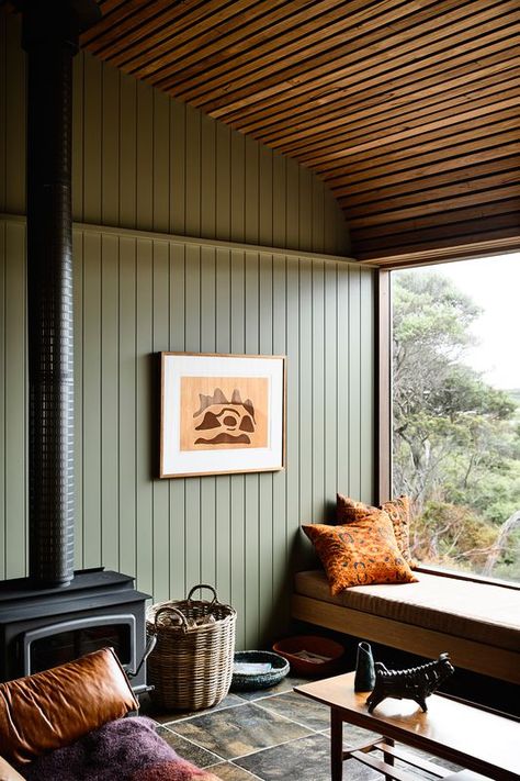 A laid-back state of mind: Sandy Point House | ArchitectureAU Timber Ceiling, Timber Panelling, Timber Cladding, Autumn Painting, Wood Burning Stove, Coastal Homes, Cheap Home Decor, Wood Burning, Holiday Home