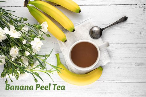 Boiled Banana Peels, Boiling Banana Peels, Banana Peel Tea, Sleep Recipes, Benefits Of Eating Bananas, Banana Tea, Liquid Meals, Banana Water, Banana Peels