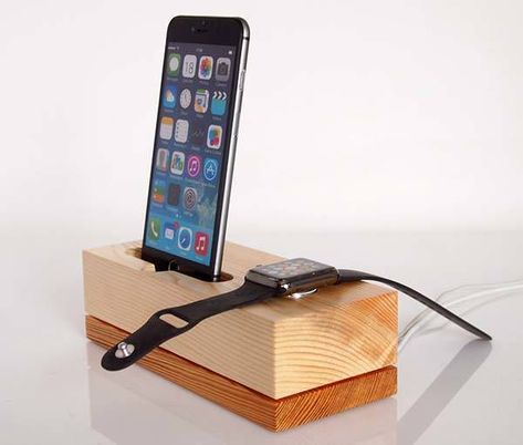 Wooden Charging Station, Phone Charger Station, Apple Charging Station, Nightstand Organization, Cool Electronics, Watch Charger, Phone Art, Phone Organization, Car Phone Holder