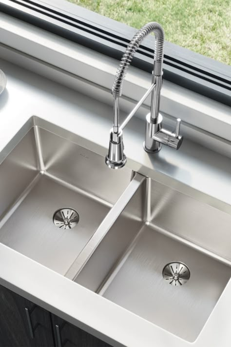 Built In Kitchen Sink, Kitchen Sink Ideas Undermount Modern, Kitchen Sink Design Stainless Steel, New Sink Kitchen, Kitchen Sink Design Modern, Modern Sink Kitchen, Modern Kitchen Sinks And Faucets, Latest Kitchen Sink Design, Kitchen Sink Faucet Ideas