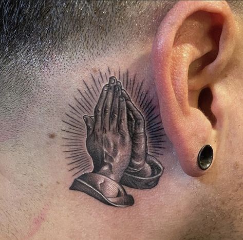 Prayer Hands Tattoo, Positivity Tattoo, Praying Hands Tattoo, Brain Tattoo, Ear Tattoo Ideas, Skull Sleeve Tattoos, Skull Sleeve, Prayer Hands, Neck Tattoo For Guys