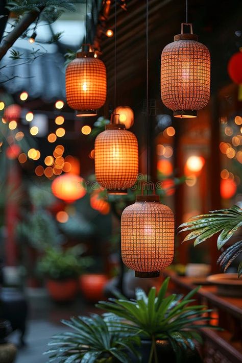 Solar hanging lanterns