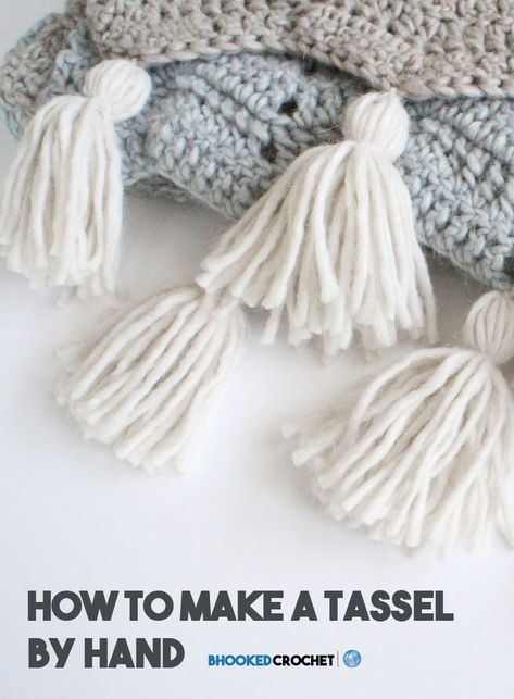 How To Add Tassels To Crochet, How To Attach Tassels To Crochet, Corak Krusye, Make Tassels, Decor Beads, Crochet Appliqué, Diy Tassel Garland, Hand Crocheted Blanket, Crochet Pouf