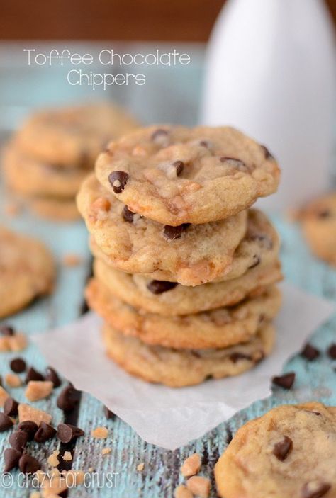 Chocolate Chip Cookie Cups, Toffee Chocolate, Crazy For Crust, Chippers, Toffee Cookies, Toffee Bits, Chocolate Toffee, Best Cookie Recipes, Mint Chocolate Chips