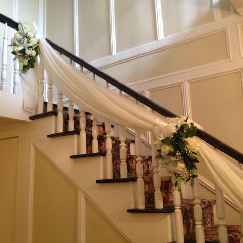 Staircase at the wedding venue Dua E Khair Decoracion, Wedding Staircase Decoration Railings, Nikkah At Home, At Home Nikkah, November Wedding Centerpieces, Wedding Staircase Decoration, Wedding Stairs, Wedding Staircase, Indoor Engagement Photos