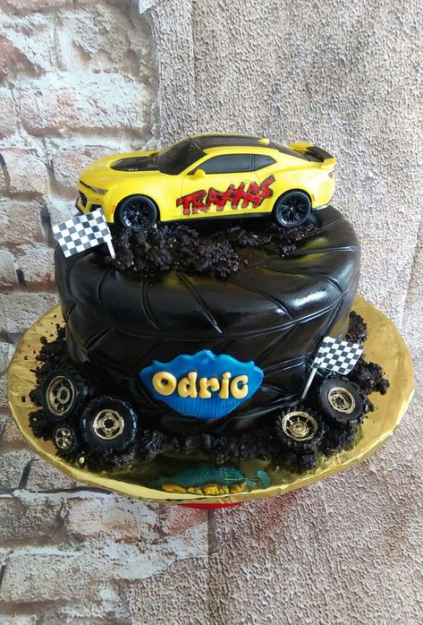 Traxxas Race Car Cake Rc Car Cake, Race Cars Cake, Cars Cake Topper, Car Birthday Cake, Race Car Cake, Project Cars For Sale, Race Car Cakes, Car Cake Toppers, Cars Birthday Party Decorations